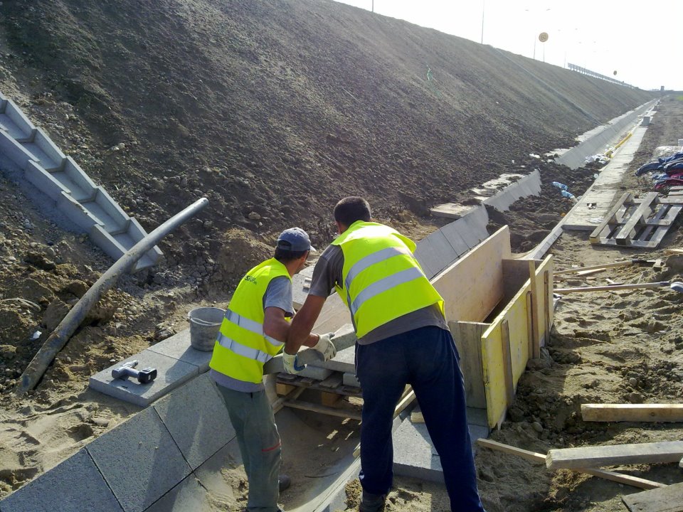 Lucrare de infrastructură Mirenis Grup